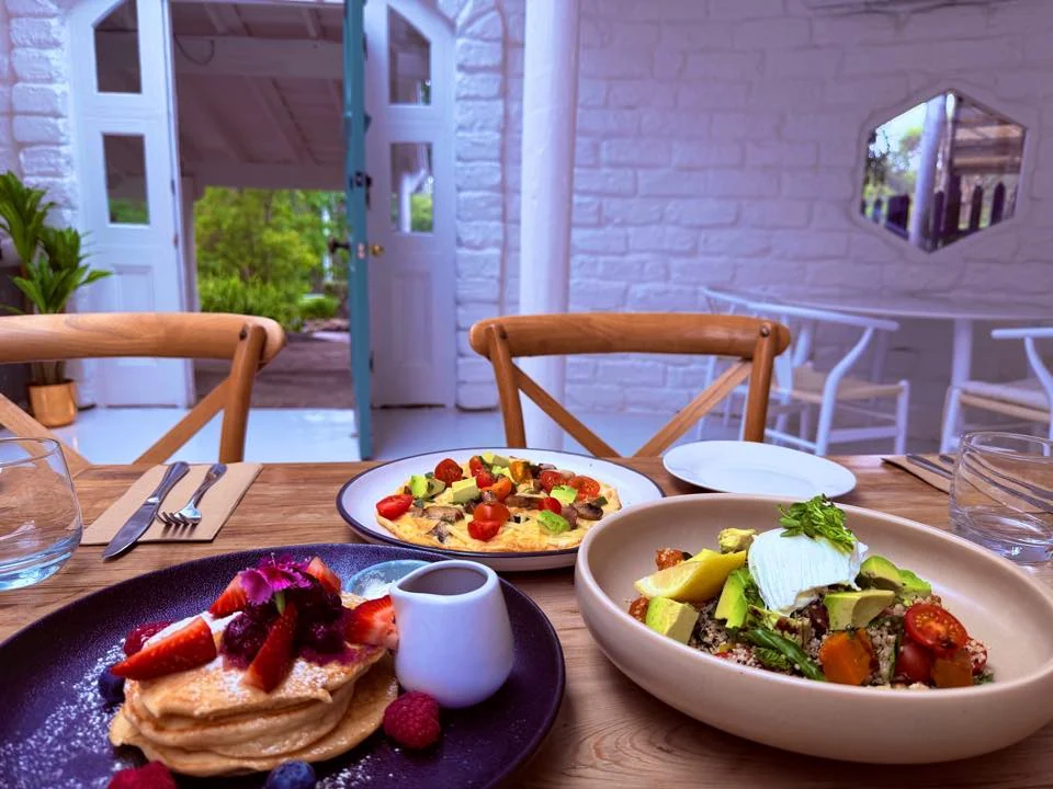 Breakfast plates served at The Hills Grove